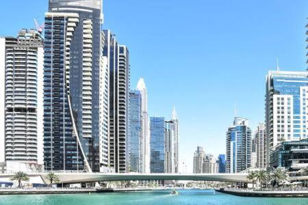 Apartament Frank Porter - Time Place Tower Dubaj Zewnętrze zdjęcie